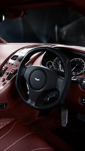 Aston-Martin-Vanquish-Interior